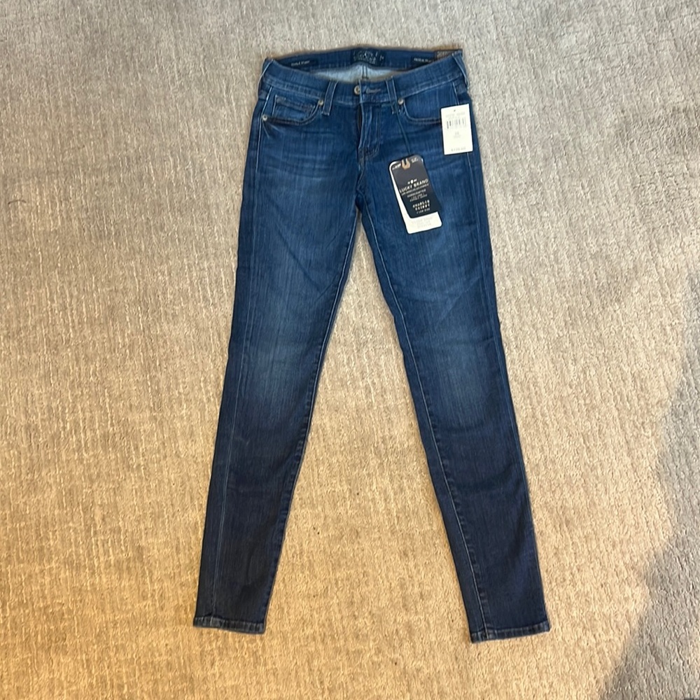NWT Lucky Brand Charlie Skinny size 26 ankle